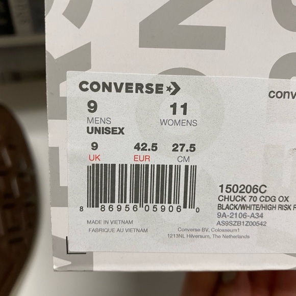 Converse X Commes des Garçon Sneakers Size 9 NWT and box - Picture 2 of 9